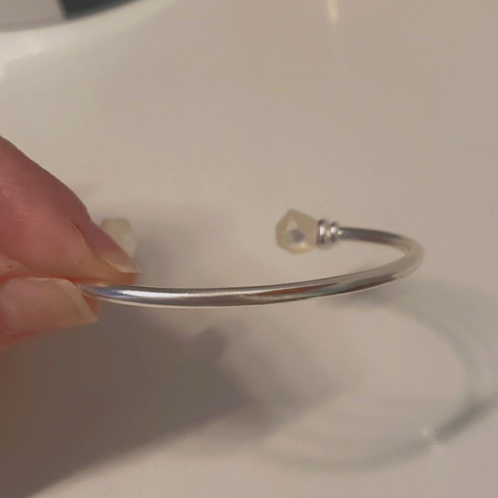 Kendra Scott Ellms Bright Silver Cuff Bracelet In Ivory Mother Of Pearl - Picture 3 of 3